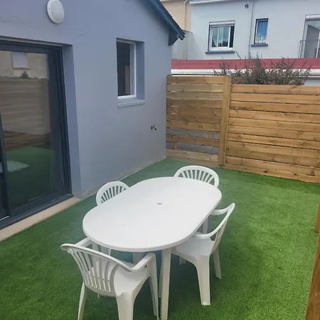 Гостевой дом Le Studio, Proche Du Puy 3*