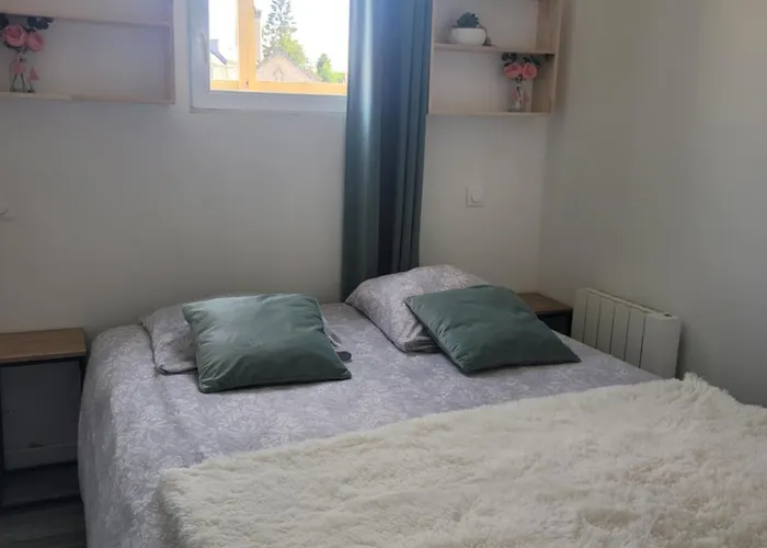 Gasthuis Le Studio, Proche Du Puy